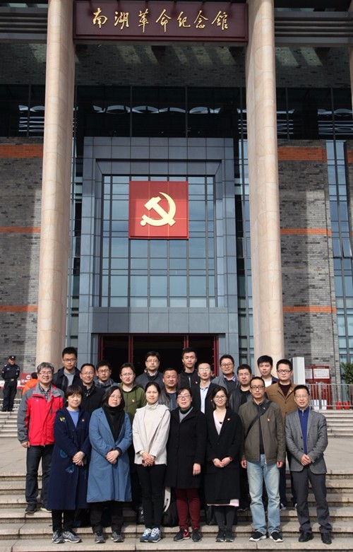 1511832769493832B3F4.jpg
